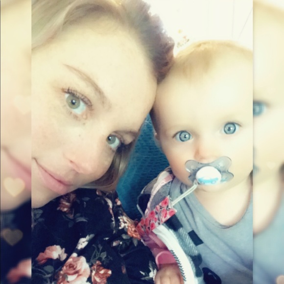 Meet your Posher, Lindsay - Picture 3 of 9